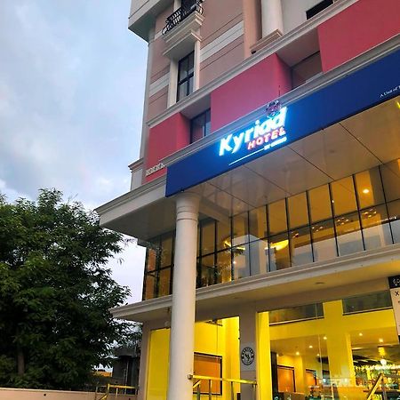 Kyriad Hotel Vijayapura By Othpl Bijapur  Luaran gambar