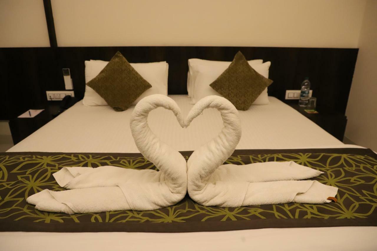 Kyriad Hotel Vijayapura By Othpl Bijapur  Luaran gambar